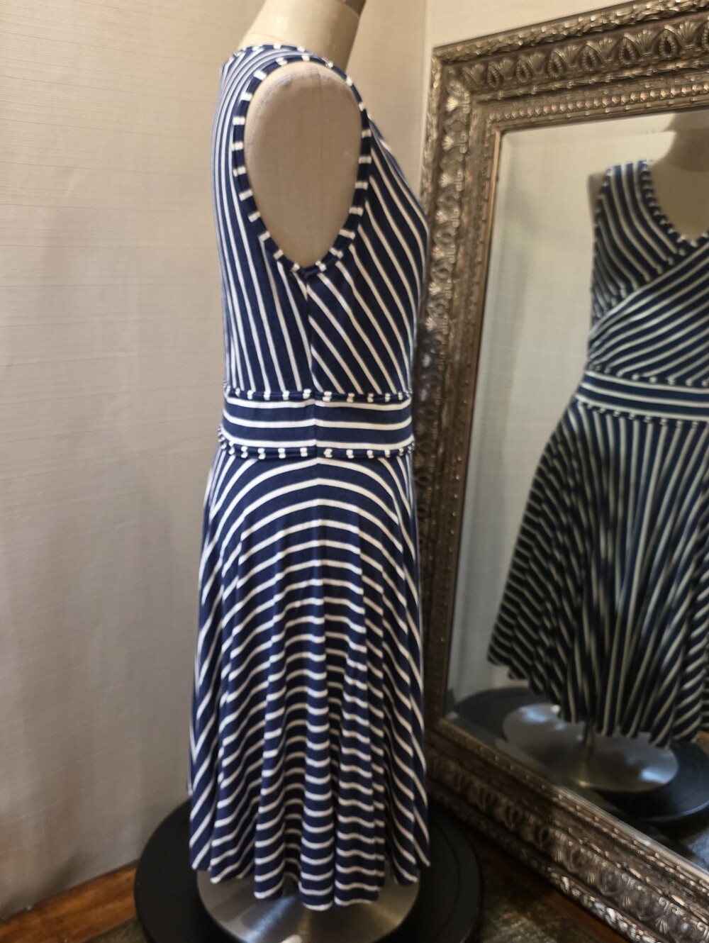 Max Studio Navy & White Striped Sleeveless Wrap Midi Dress. Sz Med. - Picture 4 of 6